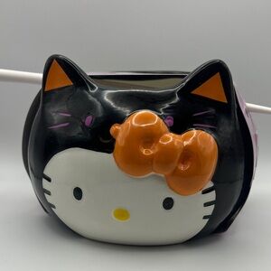Hello Kitty Black and Orange Halloween Noodle Bowl